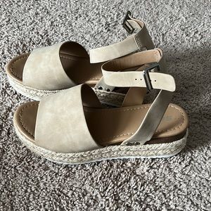Espadrille platform wedge sandals! Gently worn